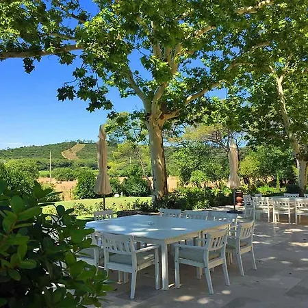 Sleeps 20 Pool Ferienhaus *