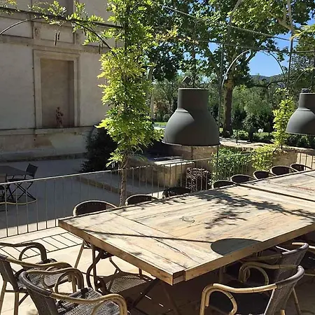 Sleeps 20 Pool Ferienhaus Villeneuvette